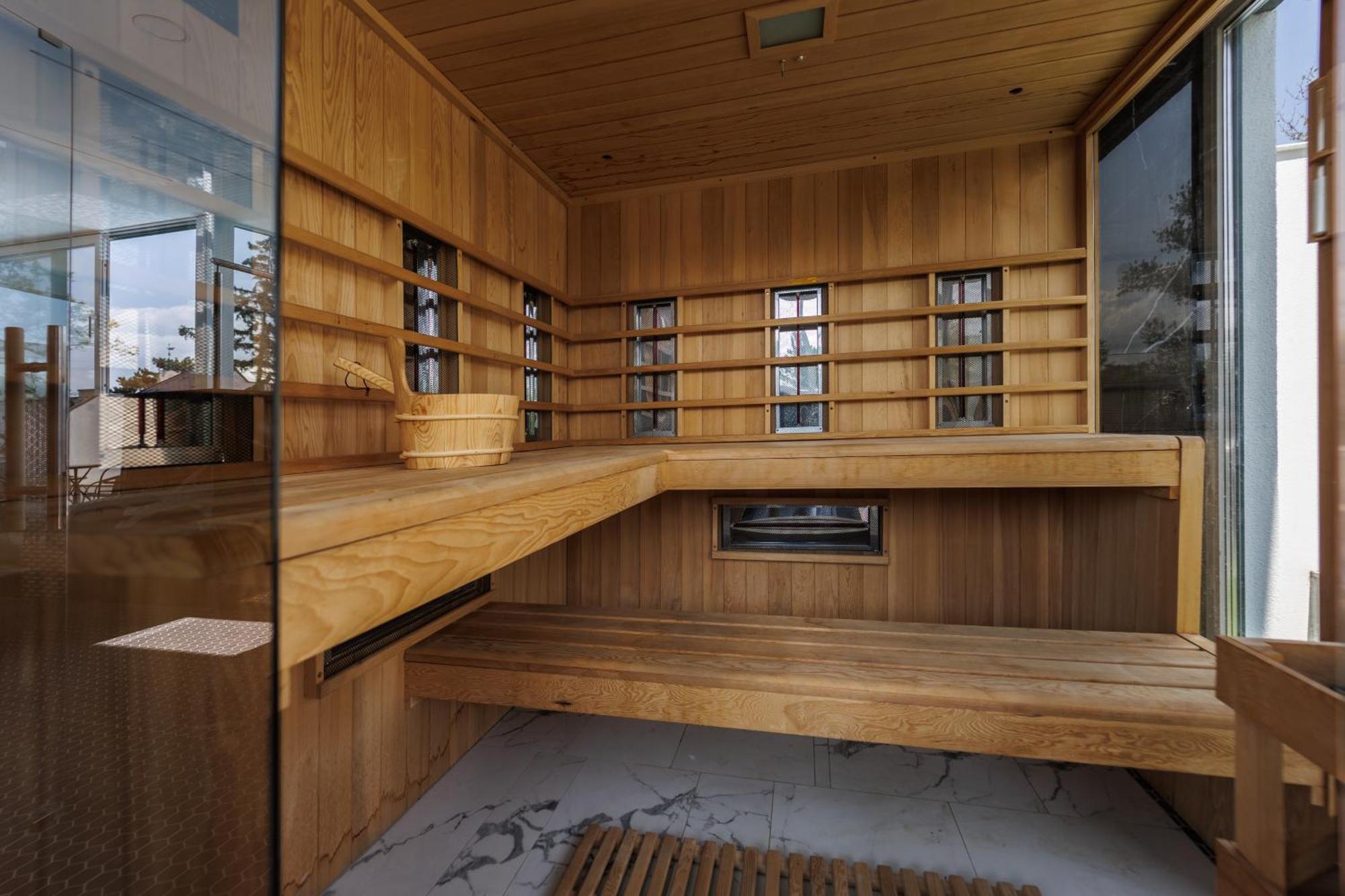 Villa Bauhaus Wellness Apart-Hotel Siófok Exteriér fotografie